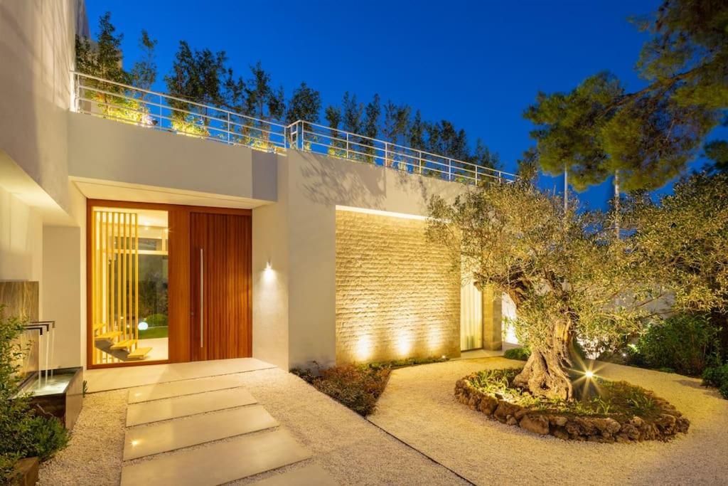 Villa Amazing Modern Located Mins From Rdr234